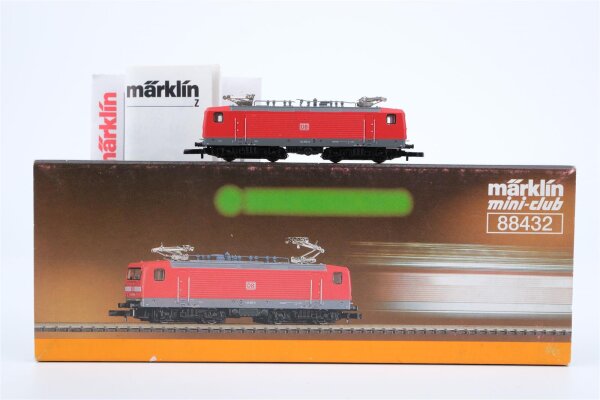 Märklin Z 88432 E-Lok BR 143 052-9 DB Gleichstrom