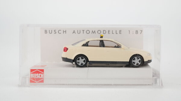 Busch H0 49204 Audi A4 Limousine Taxi