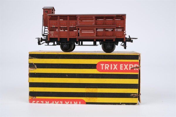 Trix Express H0 20/120 Güterwagen mit Bremserhaus Altona DB