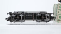 Trix H0 Konvolut Kesselwagen "Esso BP Aral Gasolin" teilweise mit Bremserhaus DB u.a.