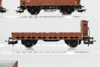 Märklin H0 Konvolut gedeckte Güterwagen Tiertransportwagen Niederbordwagen mit Bremserhaus teilbeladen DB u.a.