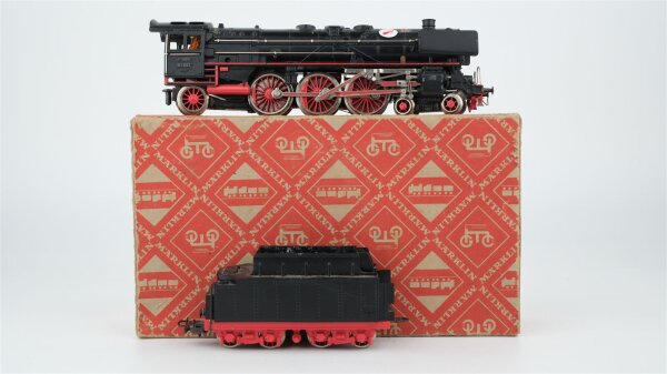 Märklin H0 F 800 Dampflok BR 01 097 Wechselstrom (ruckelt)