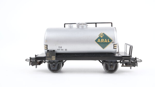 Märklin H0 4500 Mineralöl-Kesselwagen ARAL  Einheitskesselwagen der DB