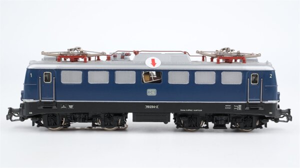 Märklin H0 E-Lok BR 110 234-2 DB Wechselstrom (Fenster fehlt/lose)