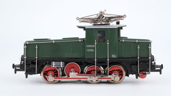 Märklin H0 E-Lok BR E63 02 grün Wechselstrom (vermutlich verharzt)