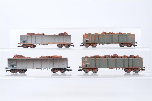 Trix H0 Konvolut 4 Hochbordwagen "E79" mit Ladung "gesupert" SNCF