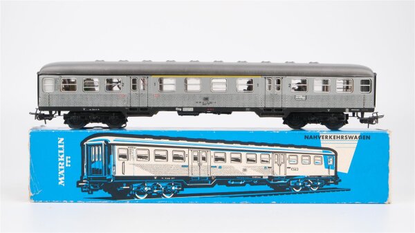Märklin H0 4083 Reisezugwagen (Silberling) 1./2.Kl. AB4nb / ABnb 703 / ABnr der DB