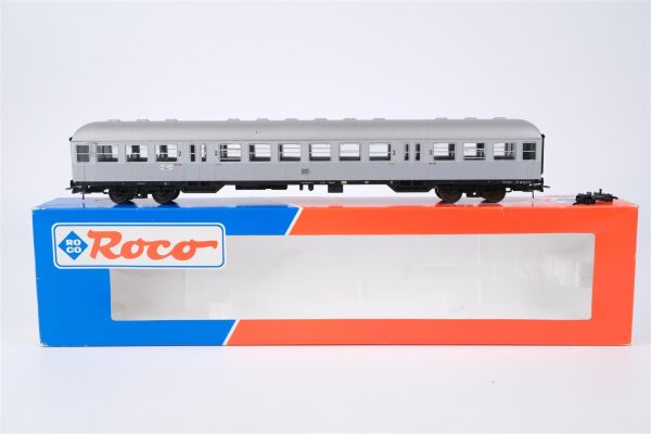 Roco H0 44377 Nahverkehrswagen (Silberling) 2. Kl. DB
