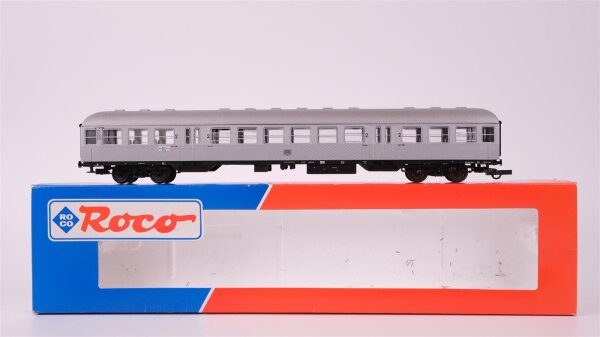 Roco H0 44377 Nahverkehrswagen (Silberling) 2. Kl. DB