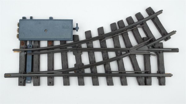 LGB G 1210/1215, 1206 Weiche links R1 30 Grad, 1x elektrischer Antrieb (1206)