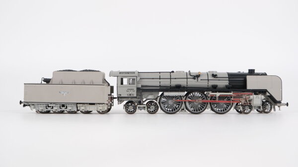 Liliput H0 105 07 Dampflok mit Tender BR 05 003 DR Wechselstrom