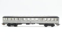 Märklin H0 4042 Reisezugwagen B4nb der DB