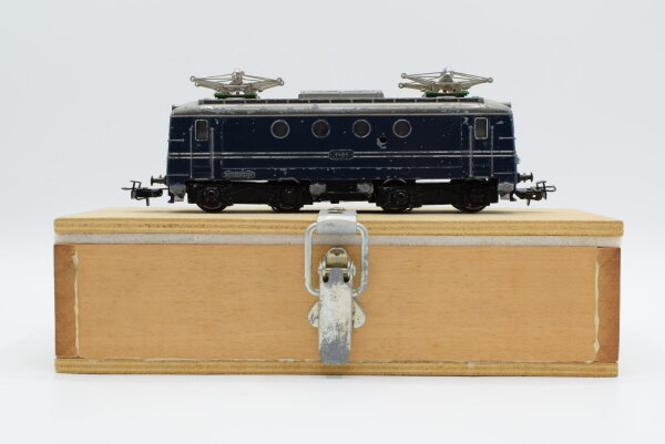 Märklin H0 SEH 800 E-Lok BR 1101 Wechselstrom (EVP)