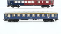 Märklin H0 Konvolut 3 Personenwagen 1.Kl. blau, 1 Personewagen mit Speiseraum 1.Kl. blau/rot beleuchtet DB (ungetestet)