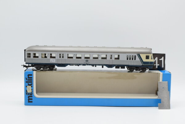 Märklin H0 4160 Nahverkehrswagen mit Gepäckabteil und Führerstand BDnf 735 der DB