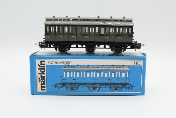 Märklin H0 4004 Abteilwagen ohne Bremserhaus 2. Kl. (dunkelblaue OVP)