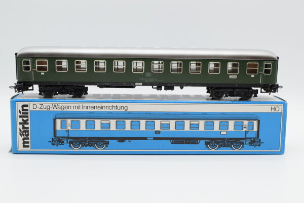 Märklin H0 4052 Reisezugwagen (Schnellzugwagen, 51 80 22-40 224-3) 2.Kl. Büm 232 der DB