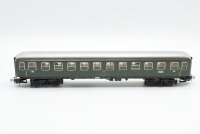 Märklin H0 4052 Reisezugwagen (Schnellzugwagen, 51 80 22-40 224-3) 2.Kl. Büm 232 der DB