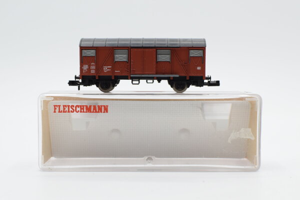 Fleischmann N 8330 Gedeckter Güterwagen Grs 204 DB