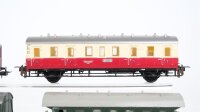Trix H0 Konvolut Abteilwagen 3.Kl. beige/rot, Abteilwagen 3.Kl. grün, Personenwagen 3.Kl. grün, Schienenbus-Beiwagen 2.Kl. rot
