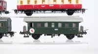 Trix H0 Konvolut Abteilwagen 3.Kl. beige/rot, Abteilwagen 3.Kl. grün, Personenwagen 3.Kl. grün, Schienenbus-Beiwagen 2.Kl. rot