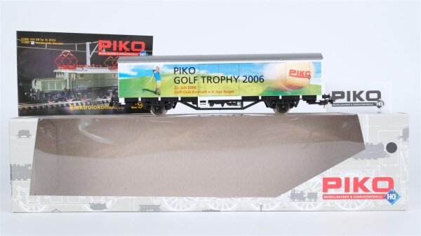 Piko H0 95840 Gedeckter Güterwagen "Piko Golf Trophy 2006"