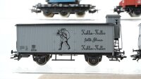 Märklin H0 Konvolut Kranwagen "Krupp-Ardelt" & Kranschutzwagen, Niederbordwagen mit Plane "Märklin" 2 gedeckte Güterwagen mit Bremserhaus DB/u.a.
