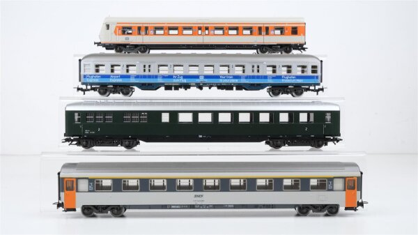 Märklin H0 Konvolut Personenwagen "Airport Express" 2.Kl., Steuerwagen 2.Kl. beleuchtet, Abteilwagen 1.Kl., Gesellschaftswagen 2.Kl. DB/ÖBB/SNCF (ungetestet)