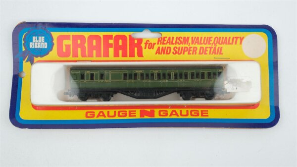 Graham Farish N 0613 676 Coach green "Southern Railway"
