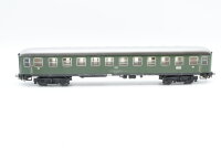 Märklin H0 4052 Reisezugwagen (Schnellzugwagen, 51 80 22-40 224-3) 2.Kl. Büm 232 der DB