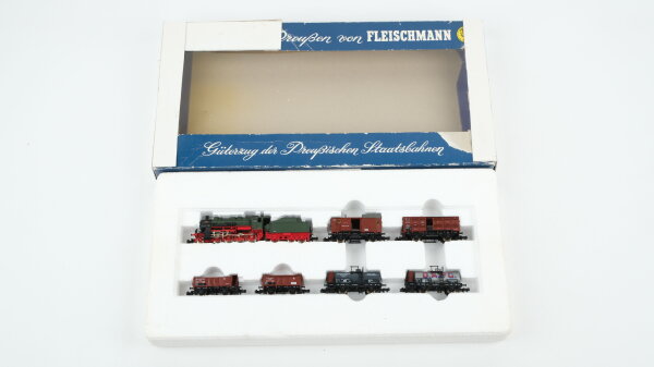 Fleischmann H0 4884 Güterzug der Preußischen Staatsbahnen P.St.B.
