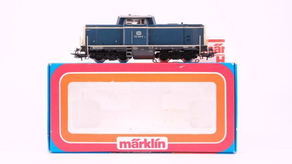 Märklin H0 3147 Diesellokomotive BR 212 349-5 DB Wechselstrom