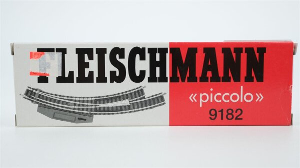 Fleischmann 9182 Bogenweiche links mit Elektroantrieb