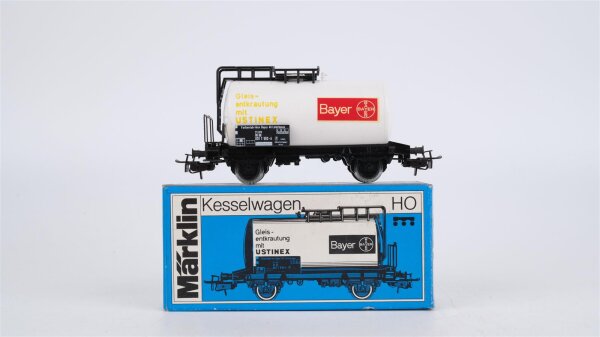 Märklin H0 4647 Chemie-Kesselwagen BAYER  Einheitskesselwagen der DB