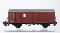 Lima u.a. H0 Konvolut Selbstentladewagen "Erz IIId" gedeckte Güterwagen "Varta" DB (Abbrüche, teilweise patiniert)