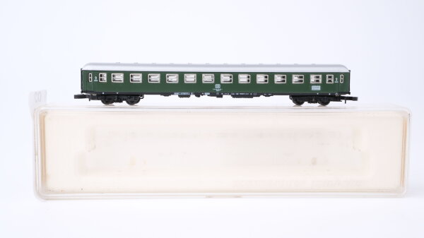 Märklin Z 8711 Schnellzugwagen 2.Kl. DB