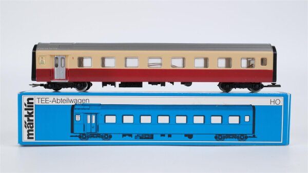 Märklin H0 4071 Reisezugwagen RAm 1 der SBB / DE 1000 der NS