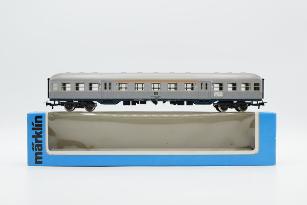 Märklin H0 4158 Reisezugwagen 1./2.Kl. ABnrzb 704 der DB