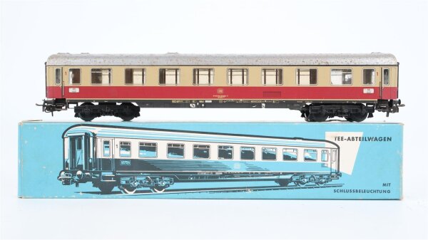 Märklin H0 4059 Reisezugwagen (TEE, 1.Kl.) Av4üm der DB