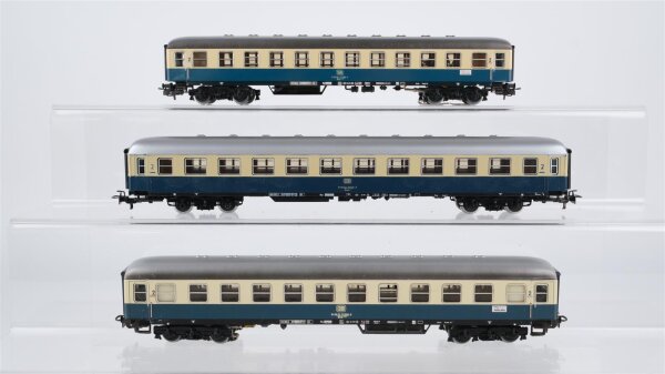 Märklin H0 Konvolut Reisezugwagen 2. Kl. DB