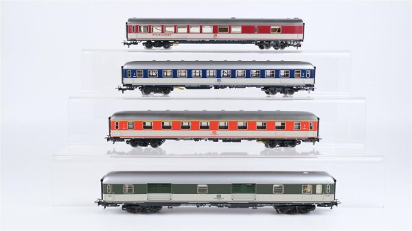 Märklin H0 Konvolut Speisewagen Abteilwagen 1./2. Kl. Gepäckwagen DB