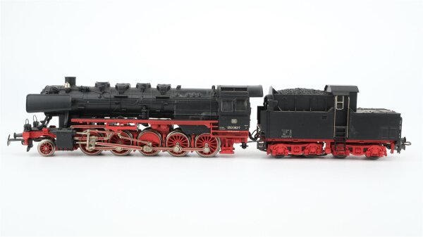 Märklin H0 Dampflok mit Tender BR 050 082-7 DB Wechselstrom (Licht defekt)