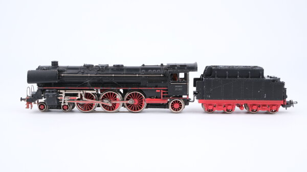 Märklin H0 F 800 Dampflok mit Tender BR 01 097 Wechselstrom (Richtungsw defekt)
