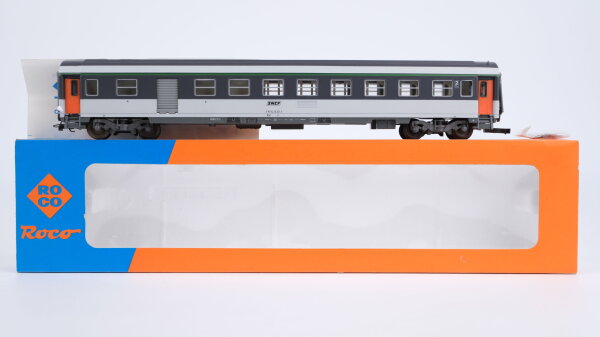 Roco H0 4223A Personenwagen 2.KL. SNCF
