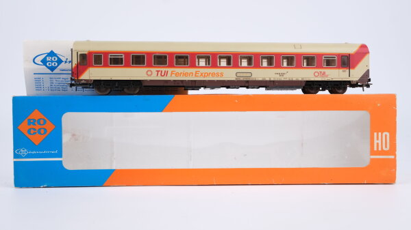 Roco H0 4227A Korridorbus "TUI Ferien Express" TUI