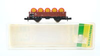 Minitrix N 13821K Mittelbordwagen, Ladung: Fässer...
