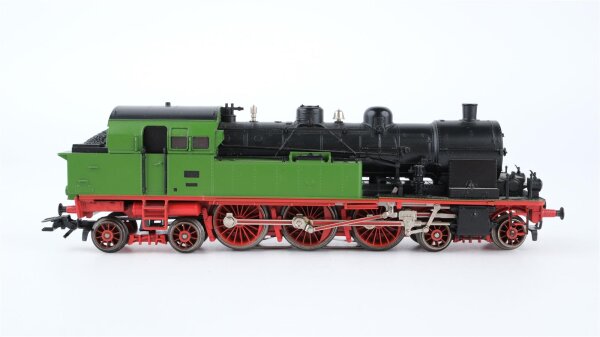 Märklin H0 Dampflok BR T18 1127 K.W.St.E. Wechselstrom (Kleberreste)