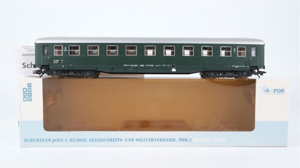Märklin H0 43223 Reisezugwagen (Schürzenwagen 2.Kl.) Bm der ÖBB