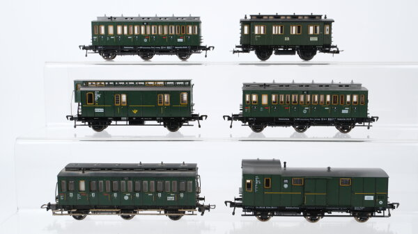 Fleischmann H0 Konvolut Abteilwagen Umbauwagen 3. Kl. Postwagen Gepäckwagen DR