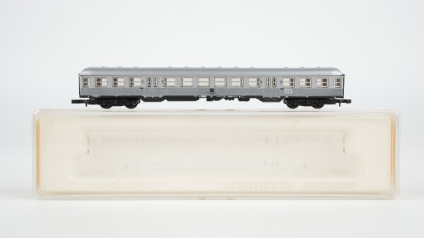Märklin Z 8716 Nahverkehrswagen 2. Klasse Silberling Schwarze Unterkante DB